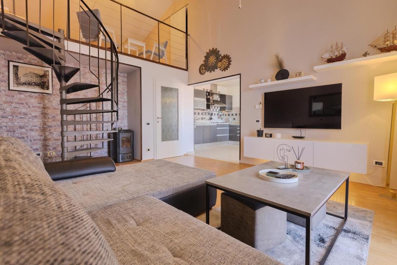 Apartment Rizzi Pula Zewnętrze zdjęcie