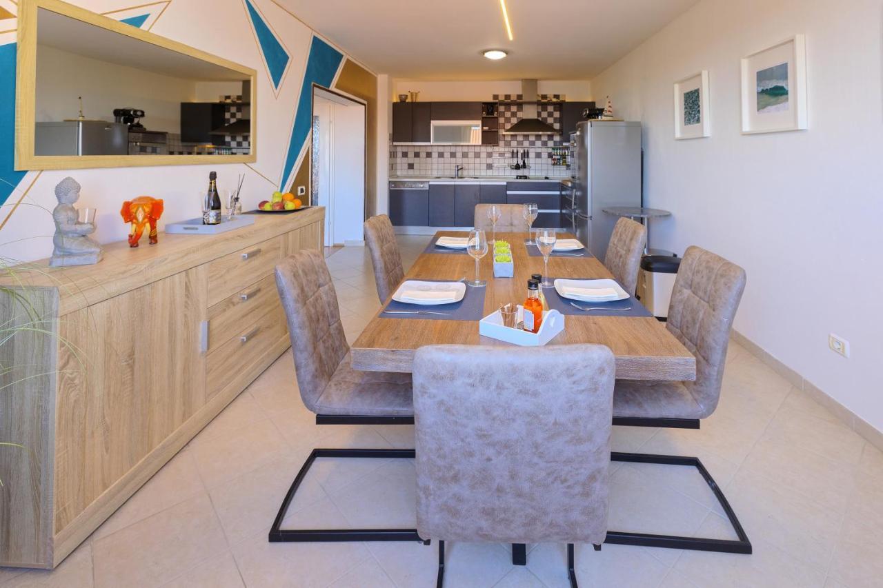 Apartment Rizzi Pula Zewnętrze zdjęcie