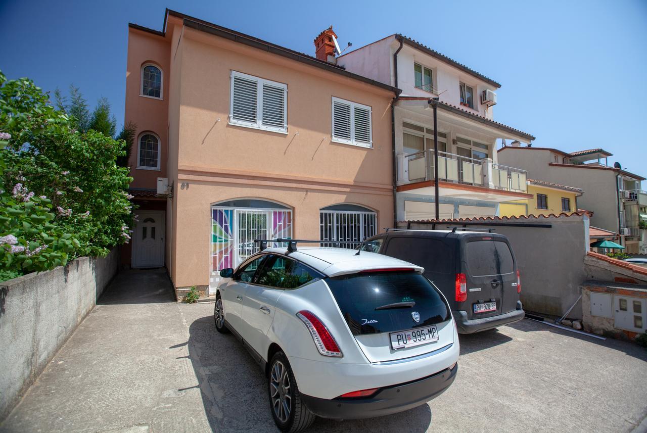 Apartment Rizzi Pula Zewnętrze zdjęcie